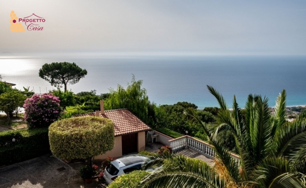  Villa indipendente Zambrone 
