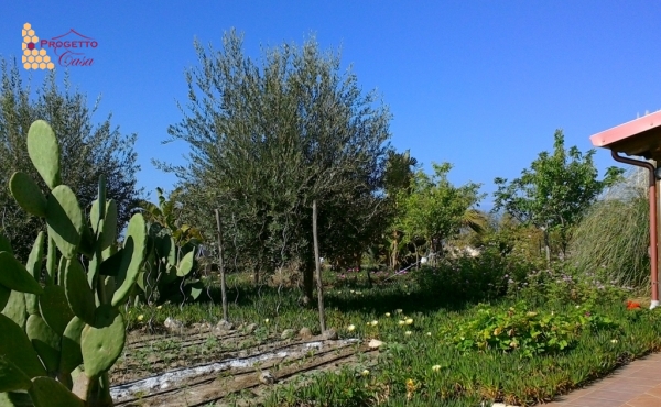 Villa di Lusso con Vista Mare