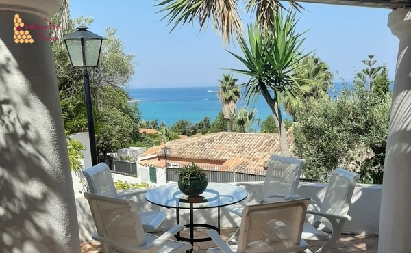 Villa a 100 metri dalla spiaggia 