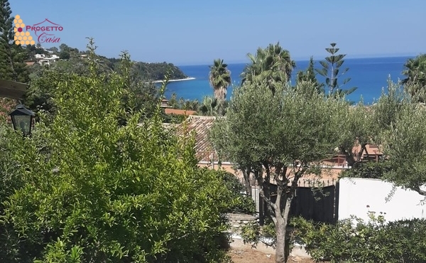 Villa a 100 metri dalla spiaggia 